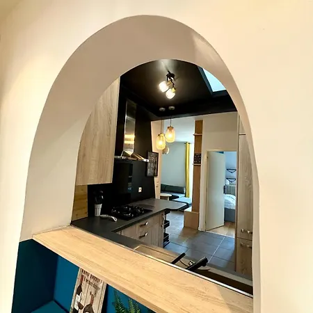 Apartment Near The Gare Du Sud